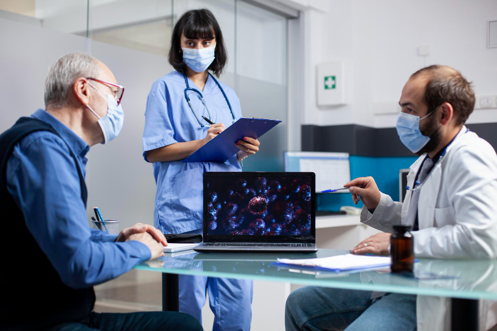 Students studying Health Information Technology in Houston